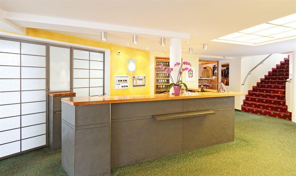 Schweizerhaus Swiss Quality Hotel Малоя Екстериор снимка