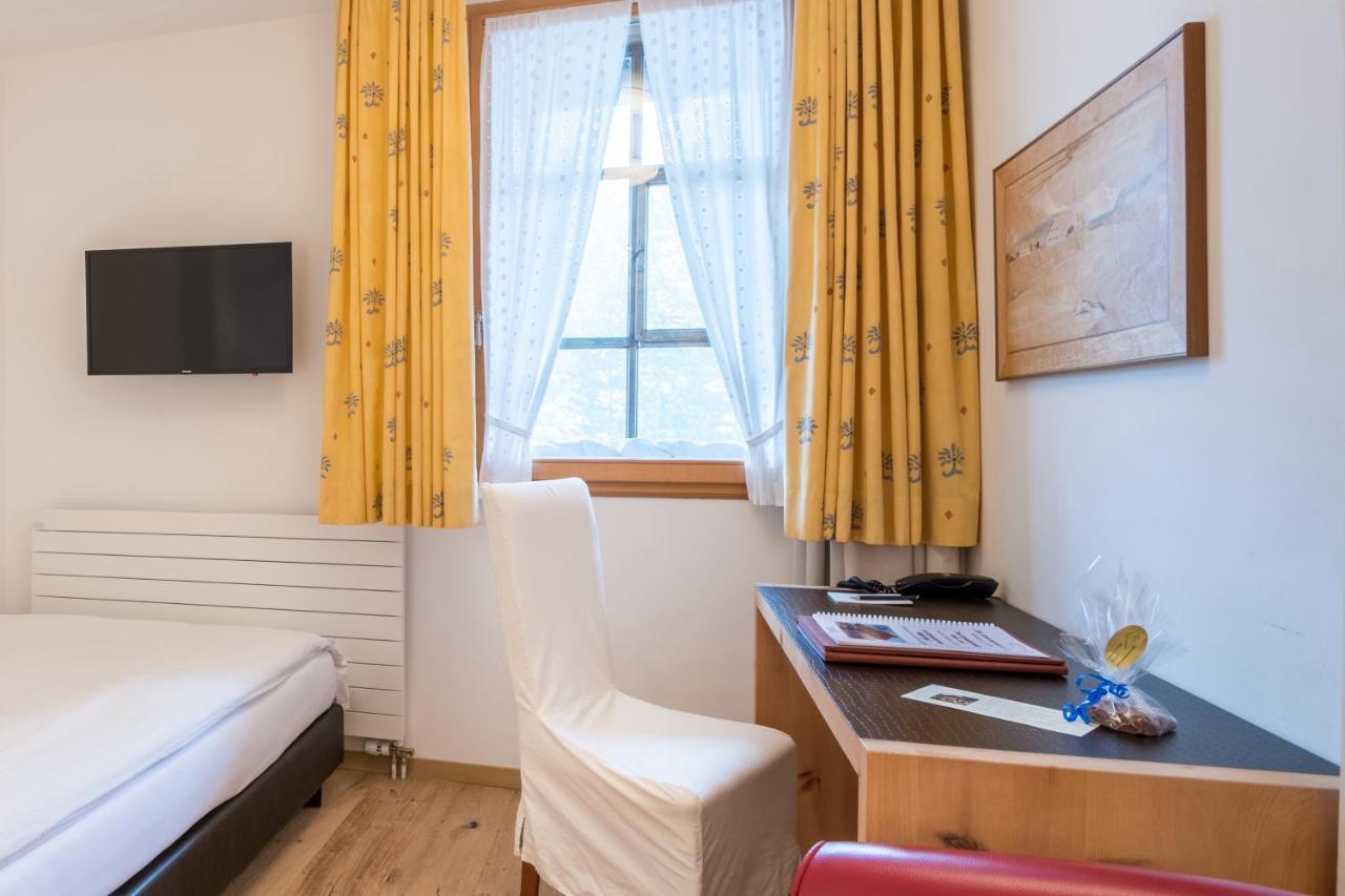 Schweizerhaus Swiss Quality Hotel Малоя Екстериор снимка