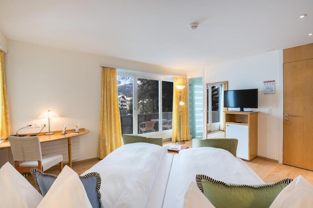 Schweizerhaus Swiss Quality Hotel Малоя Екстериор снимка