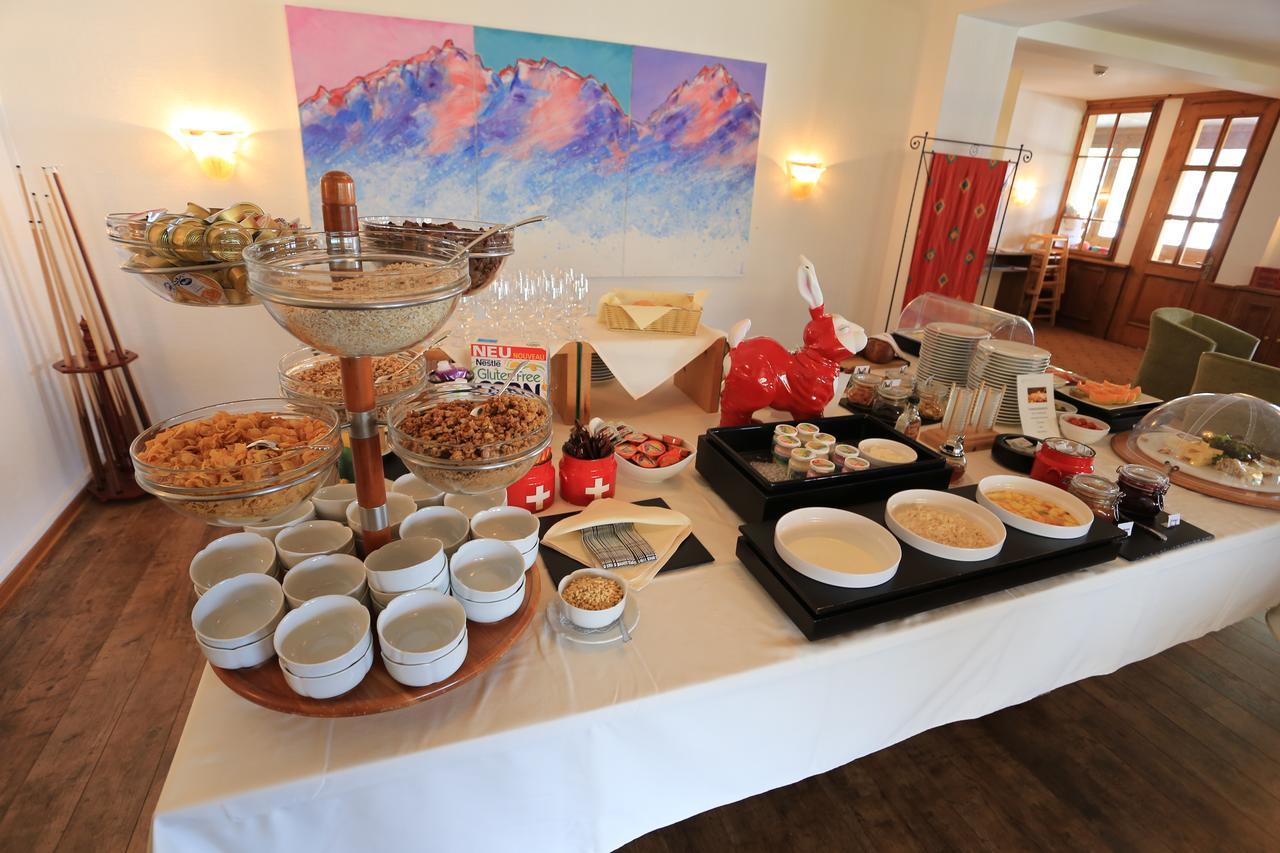 Schweizerhaus Swiss Quality Hotel Малоя Екстериор снимка