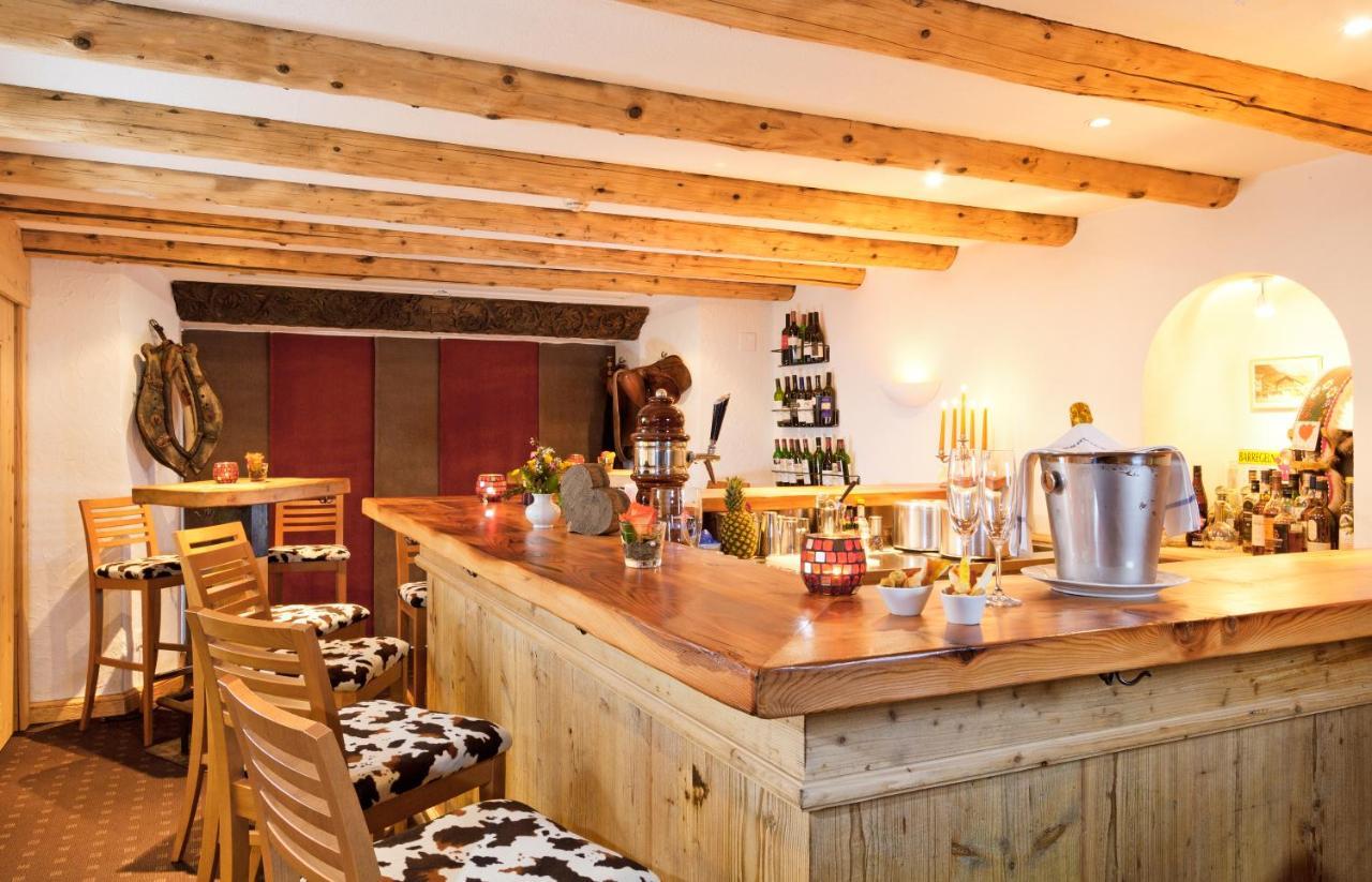 Schweizerhaus Swiss Quality Hotel Малоя Екстериор снимка